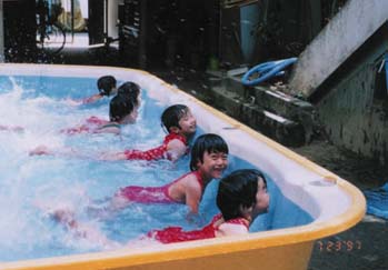 pool.jpg (20612 oCg)